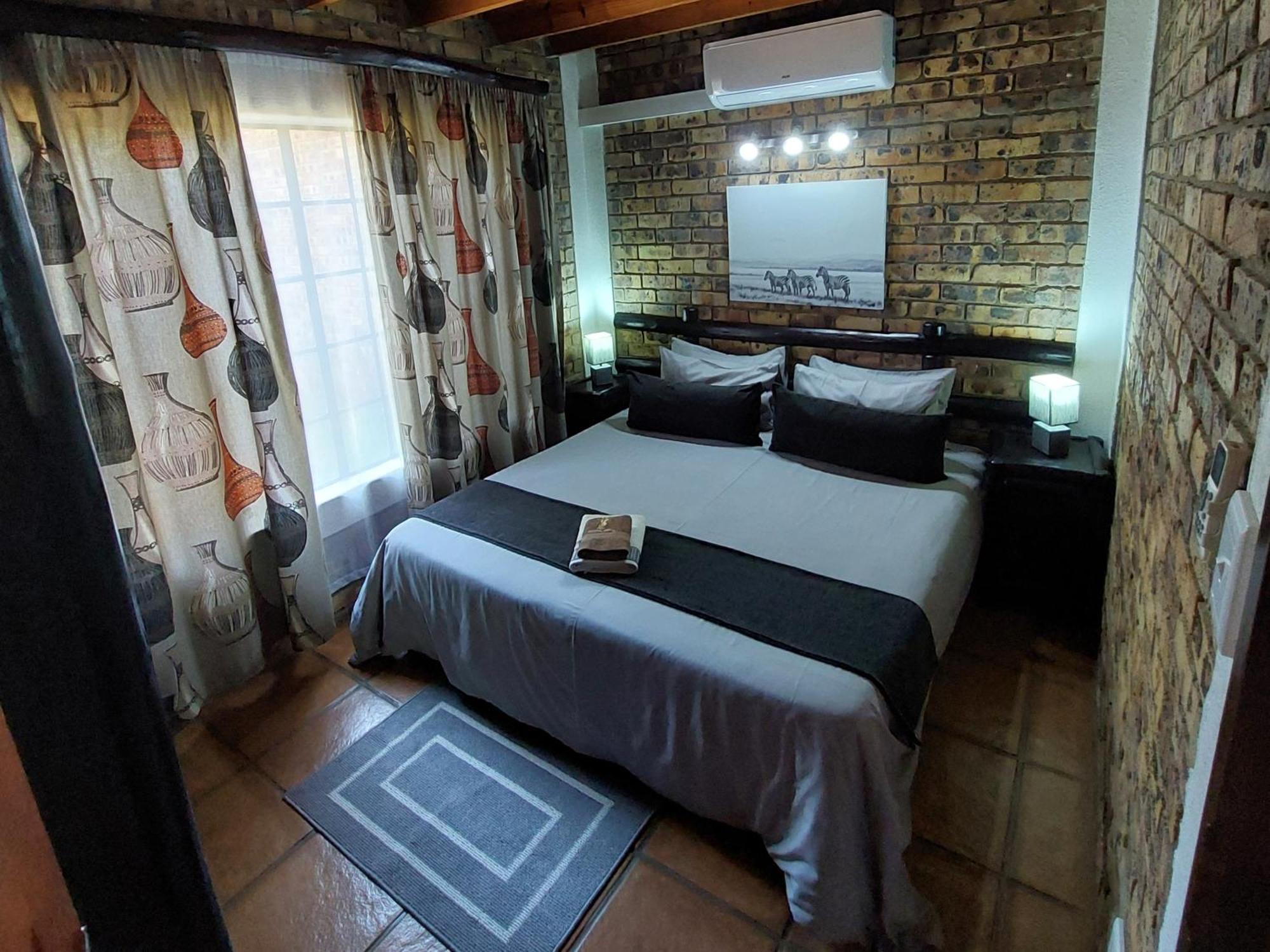 Giraffe Plains Vila Marloth Park Exterior foto